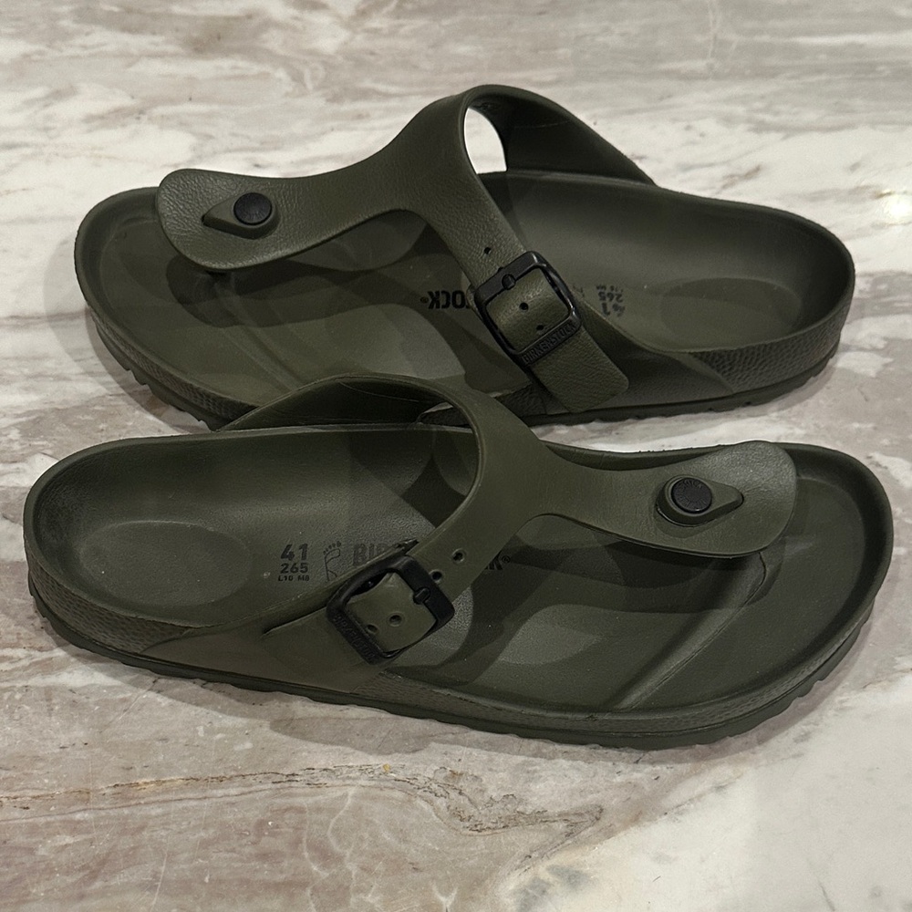 Birkenstock EVA (waterproof) Gizeh Sandals in Khaki (olive green) - size 41